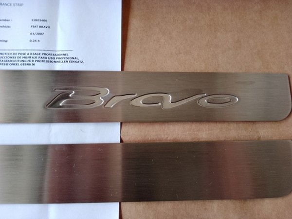 Battitacco per Fiat Bravo, nuovo e originale Fiat 50901600