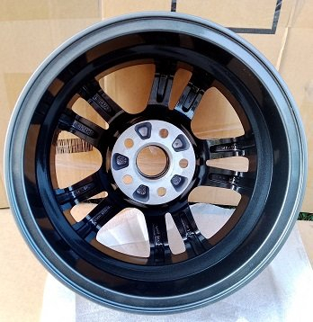 Cerchi in lega originale Volkswagen Polo - immagine 4