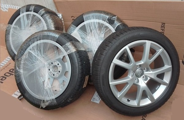 Ruote con cerchi in lega Audi, nuove